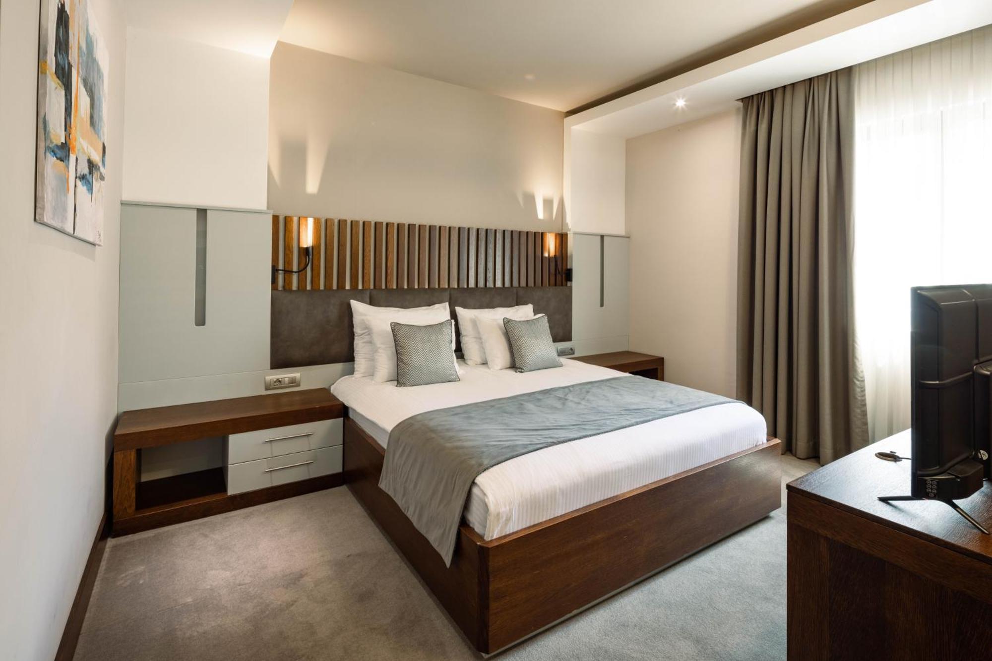 Hotel Prishtina Приштина Экстерьер фото